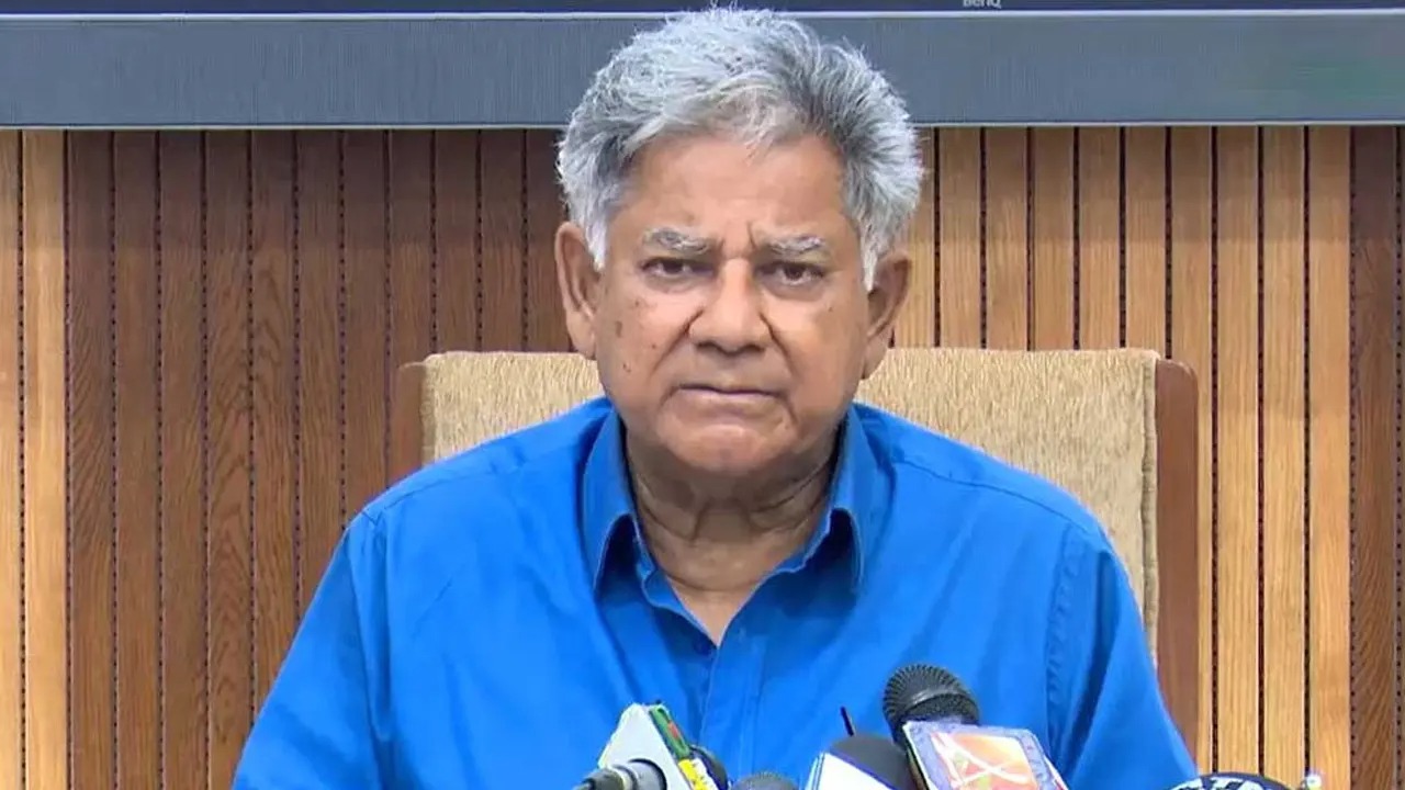 প্রয়োজনে দগ্ধ শিশুদের সিঙ্গাপুরে পাঠানো হবে: উপদেষ্টা সাখাওয়াত হোসেন