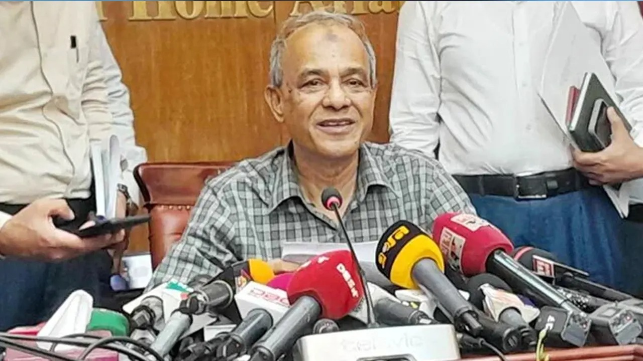 ৫ আগস্ট ঘিরে কোনো নাশকতার শঙ্কা নেই: জাহাঙ্গীর আলম চৌধুরী