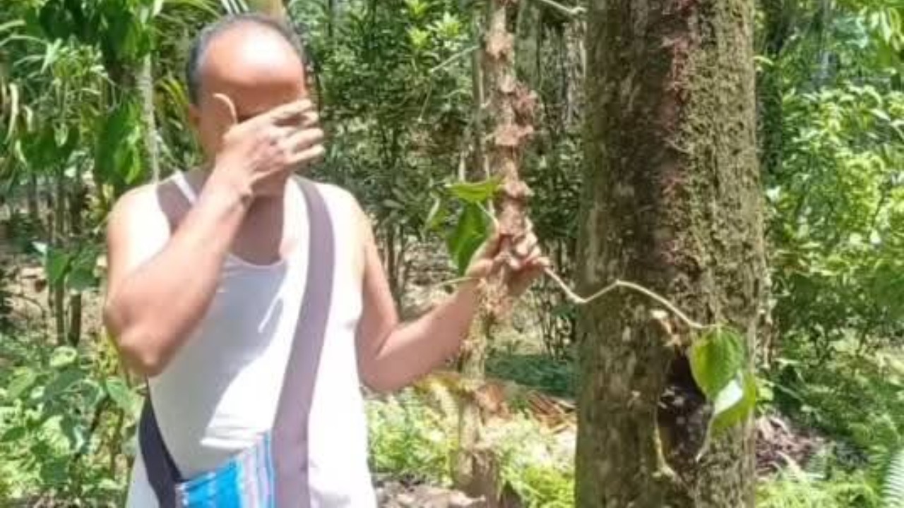 খাসিয়া পুঞ্জিতে ‘স্বপ্ন-ধ্বংসের’ রাত: শূন্যতায় দুটি পরিবার, বাবার কান্নায় মেয়ের হৃদয়বিদারক স্ট্যাটাস