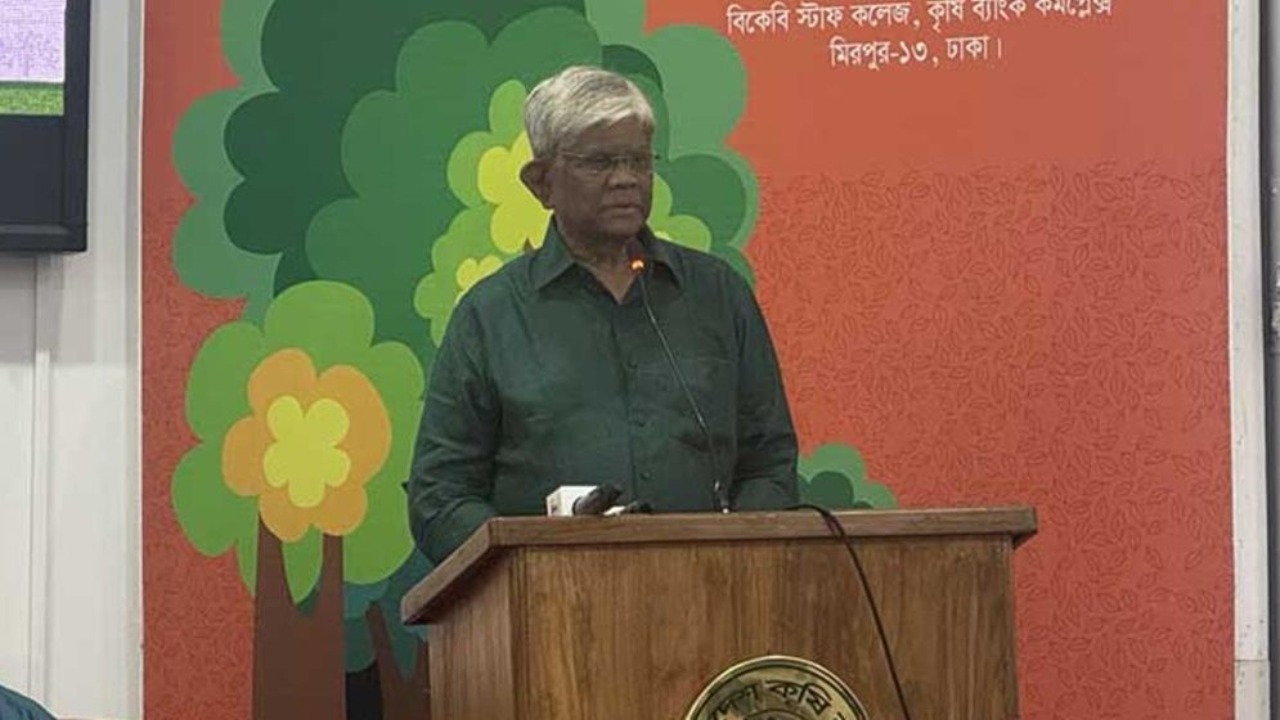 “সময় কম, ফেব্রুয়ারির মধ্যে যতটা সম্ভব সংস্কার করে যাবো” – অর্থ উপদেষ্টা সালেহউদ্দিন