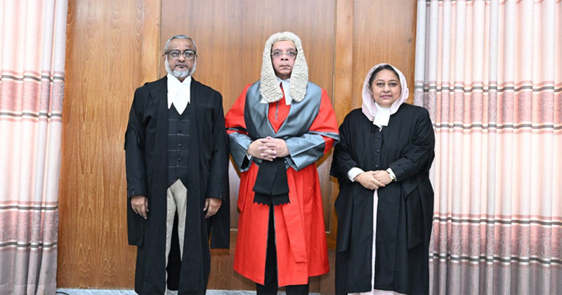 আপিল বিভাগের নতুন দুই বিচারপতি শপথ নিয়েছেন